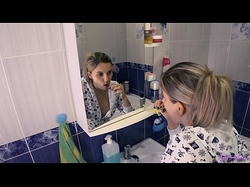 ❤️ Hack ma 'żgħażagħ fil-piġami truf orali cum fil-ħmar - letty iswed Porno f'mt.dewporn.ru ❌️❤